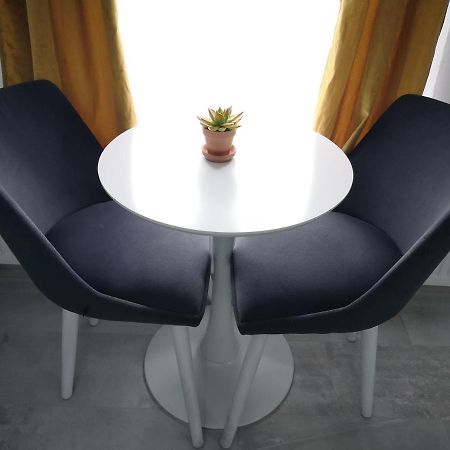 דירות בראשוב Ivy Boutique מראה חיצוני תמונה